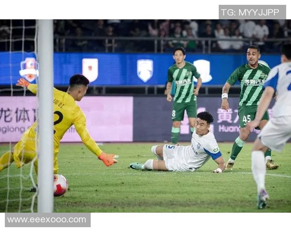 武汉足球队防反战术革新探讨与未来发展展望