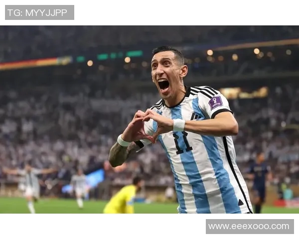 全球最受欢迎的足球明星盘点及其辉煌成就解析